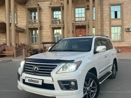 Lexus LX 570 2013 года за 26 000 000 тг. в Актау