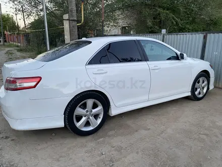 Toyota Camry 2011 года за 4 000 000 тг. в Актобе – фото 6