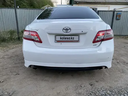 Toyota Camry 2011 года за 4 000 000 тг. в Актобе – фото 8