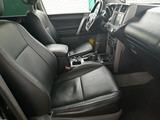 Toyota Land Cruiser Prado 2013 годаfor16 000 000 тг. в Актобе – фото 2