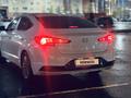 Hyundai Elantra 2019 годаүшін8 800 000 тг. в Астана – фото 3