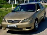 Toyota Camry 2003 года за 2 705 000 тг. в Алматы – фото 2