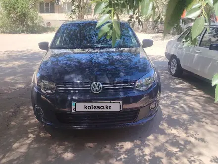 Volkswagen Polo 2011 года за 2 700 000 тг. в Актобе – фото 3