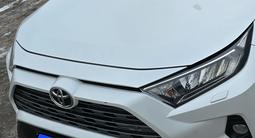 Toyota RAV4 2021 годаүшін14 600 000 тг. в Астана – фото 2