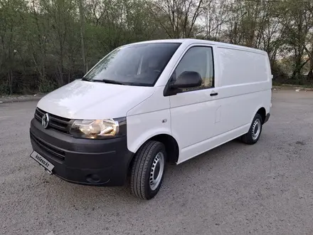 Volkswagen Transporter 2015 года за 13 700 000 тг. в Алматы – фото 2