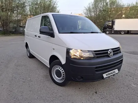 Volkswagen Transporter 2015 года за 13 700 000 тг. в Алматы