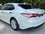 Toyota Camry 2018 годаүшін12 000 000 тг. в Шымкент – фото 4
