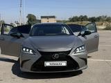 Lexus ES 350 2021 года за 21 000 000 тг. в Алматы – фото 4