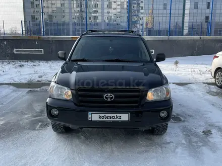 Toyota Highlander 2004 года за 7 500 000 тг. в Усть-Каменогорск – фото 3