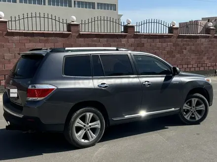 Toyota Highlander 2013 года за 9 899 000 тг. в Актау – фото 19