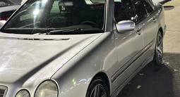 Mercedes-Benz E 320 1999 года за 4 800 000 тг. в Талдыкорган – фото 5