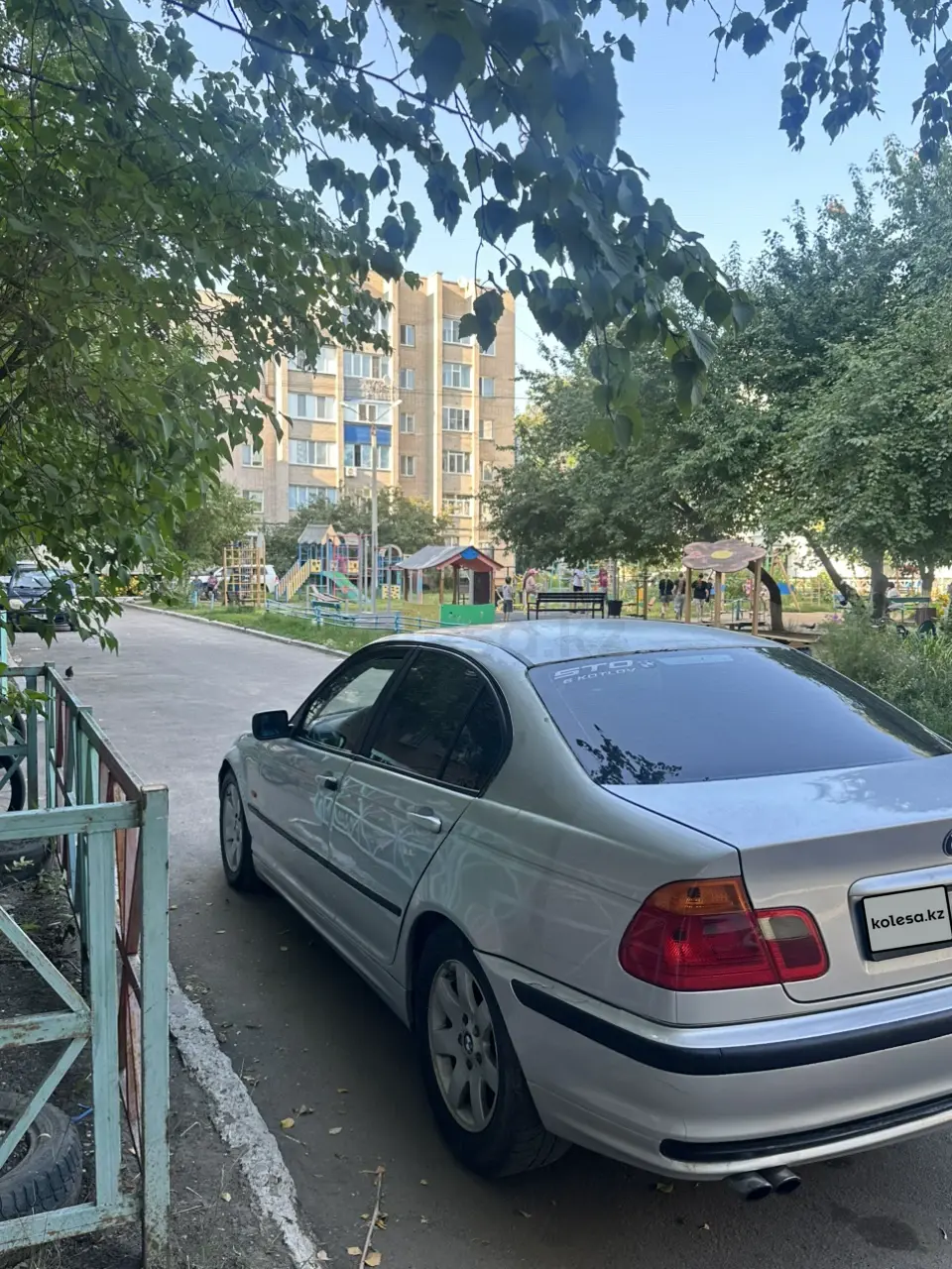 BMW 3 Series, 1998