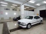 Mercedes-Benz C 180 2001 годаүшін2 200 000 тг. в Жанаозен – фото 2