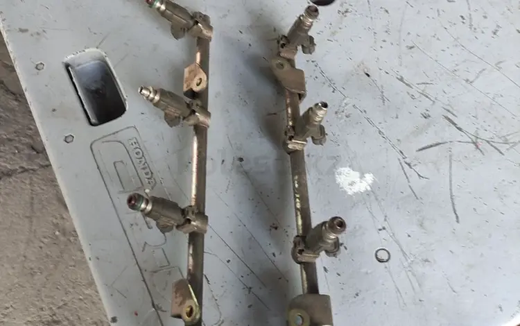 Форсунки Nissan Murano. за 5 000 тг. в Алматы