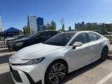 Toyota Camry 2024 года за 16 400 000 тг. в Астана – фото 2