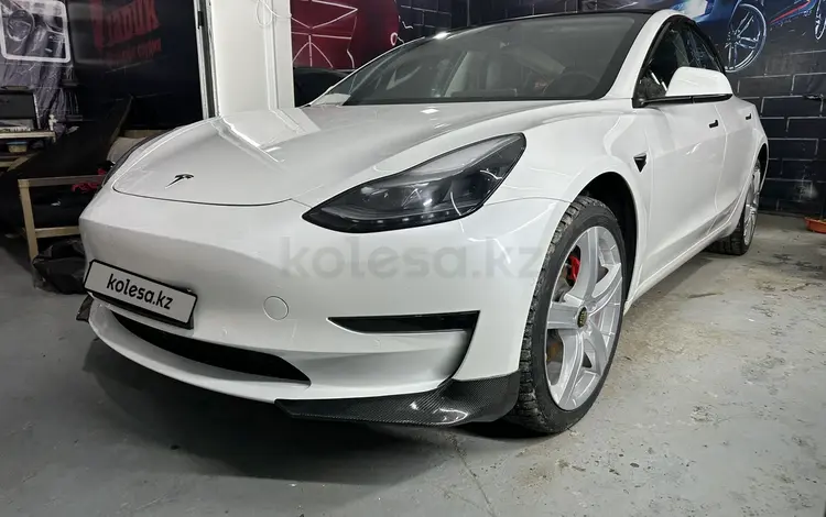 Tesla Model 3 2021 года за 25 000 000 тг. в Актобе