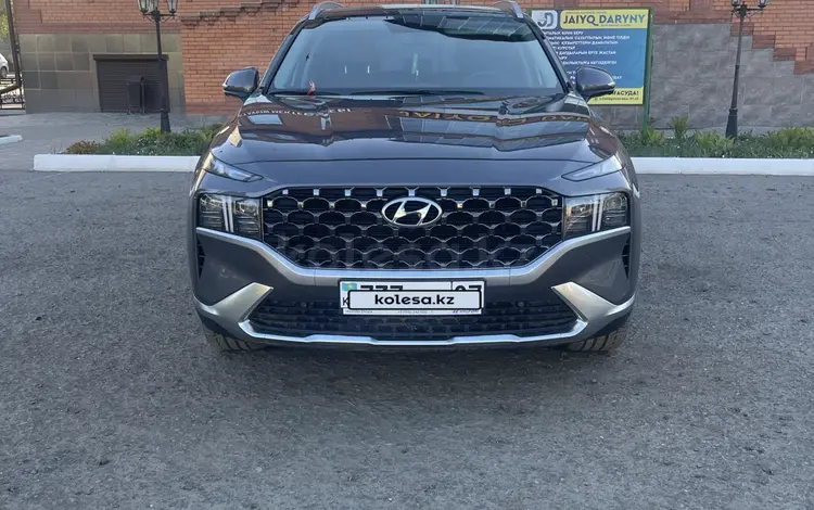 Hyundai Santa Fe 2023 года за 17 200 000 тг. в Уральск