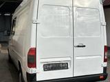 Mercedes-Benz Sprinter 2002 года за 5 800 000 тг. в Алматы – фото 5