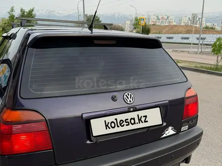Volkswagen Golf 1997 года за 1 800 000 тг. в Алматы – фото 6