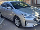 Hyundai Elantra 2020 годаfor7 200 000 тг. в Алматы – фото 3