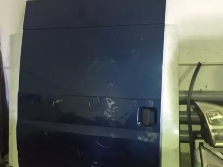 Дверь боковая сдвижная на Форд Транзит за 20 000 тг. в Павлодар