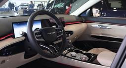 Genesis GV70 2.5T 2025 года за 28 390 000 тг. в Астана – фото 5