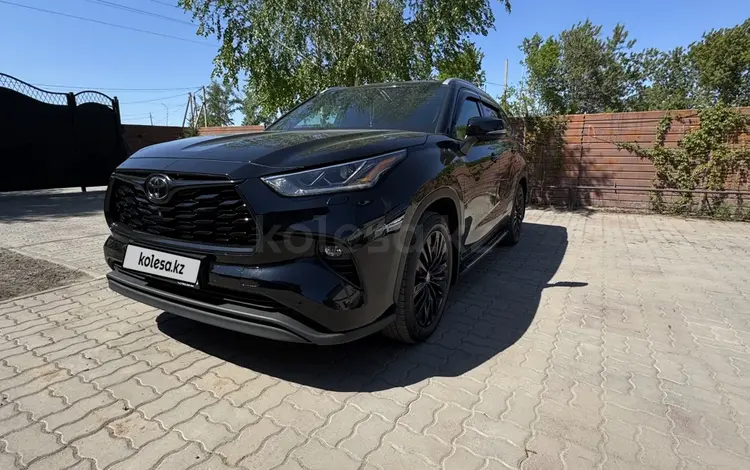Toyota Highlander 2021 года за 29 200 000 тг. в Павлодар