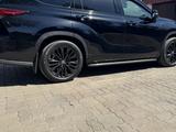 Toyota Highlander 2021 годаүшін29 200 000 тг. в Павлодар – фото 5
