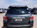 Toyota Highlander 2013 годаүшін11 000 000 тг. в Актау – фото 4
