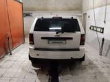 Jeep Grand Cherokee 2007 года за 5 500 000 тг. в Уральск – фото 2