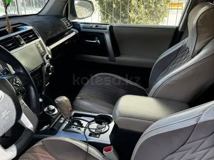 Toyota 4Runner 2020 года за 23 700 000 тг. в Актау – фото 3