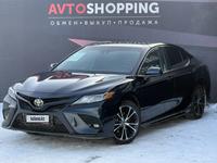 Toyota Camry 2018 годаүшін11 300 000 тг. в Актобе