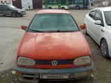 Volkswagen Golf 1995 года за 750 000 тг. в Семей – фото 2