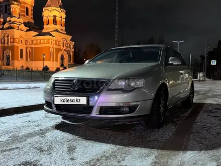 Volkswagen Passat 2005 года за 3 300 000 тг. в Уральск