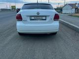 Volkswagen Polo 2013 года за 2 600 000 тг. в Актобе – фото 3