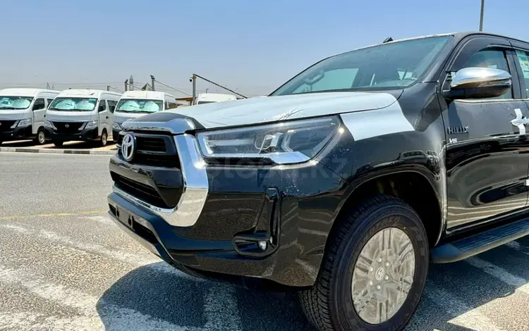 Toyota Hilux 2026 года за 29 000 000 тг. в Алматы