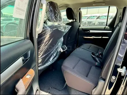 Toyota Hilux 2026 года за 29 000 000 тг. в Алматы – фото 11
