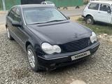 Mercedes-Benz C 320 2000 года за 3 000 000 тг. в Атырау