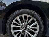 Toyota Camry 2017 годаүшін12 900 000 тг. в Шымкент – фото 4