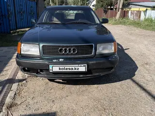 Audi 100