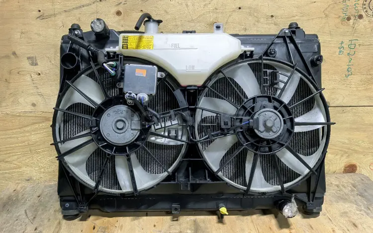 Радиатор диффузор GS350 AL-10 за 75 000 тг. в Алматы