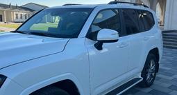Toyota Land Cruiser 2021 года за 43 500 000 тг. в Тараз – фото 2