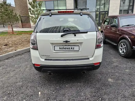 Chevrolet Captiva 2012 года за 5 000 000 тг. в Астана – фото 7