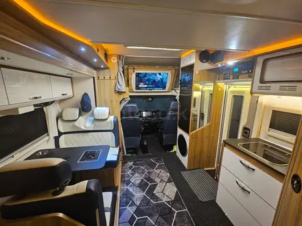 IVECO  Daily 2023 года за 40 300 000 тг. в Алматы – фото 15