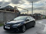 Toyota Camry 2017 годаүшін10 500 000 тг. в Алматы – фото 3