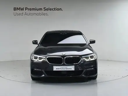 BMW 530 XDrive 2019 года за 14 500 000 тг. в Алматы – фото 2