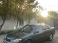 Toyota Camry 2003 года за 3 000 000 тг. в Актобе – фото 4