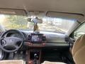 Toyota Camry 2003 года за 3 000 000 тг. в Актобе – фото 5
