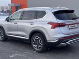 Hyundai Santa Fe 2021 года за 16 000 000 тг. в Петропавловск – фото 4
