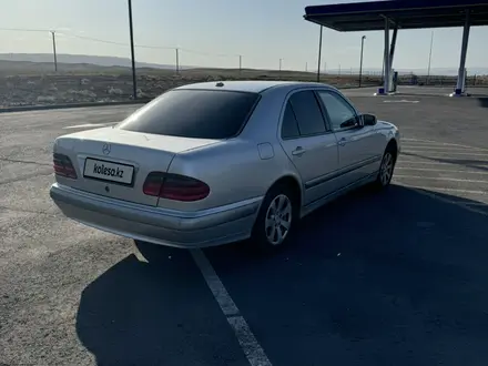 Mercedes-Benz E 320 2000 года за 5 500 000 тг. в Алматы – фото 3